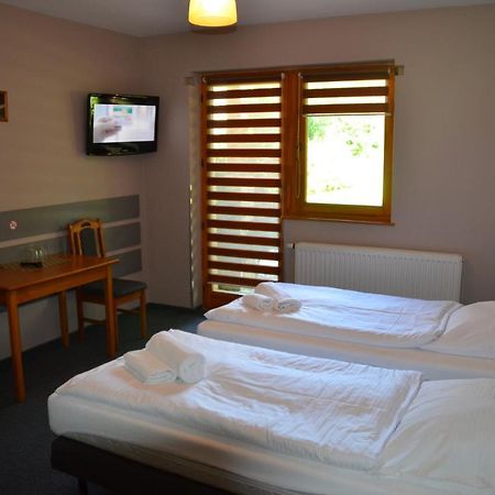 Hotel Tenis Chrząstowice Εξωτερικό φωτογραφία